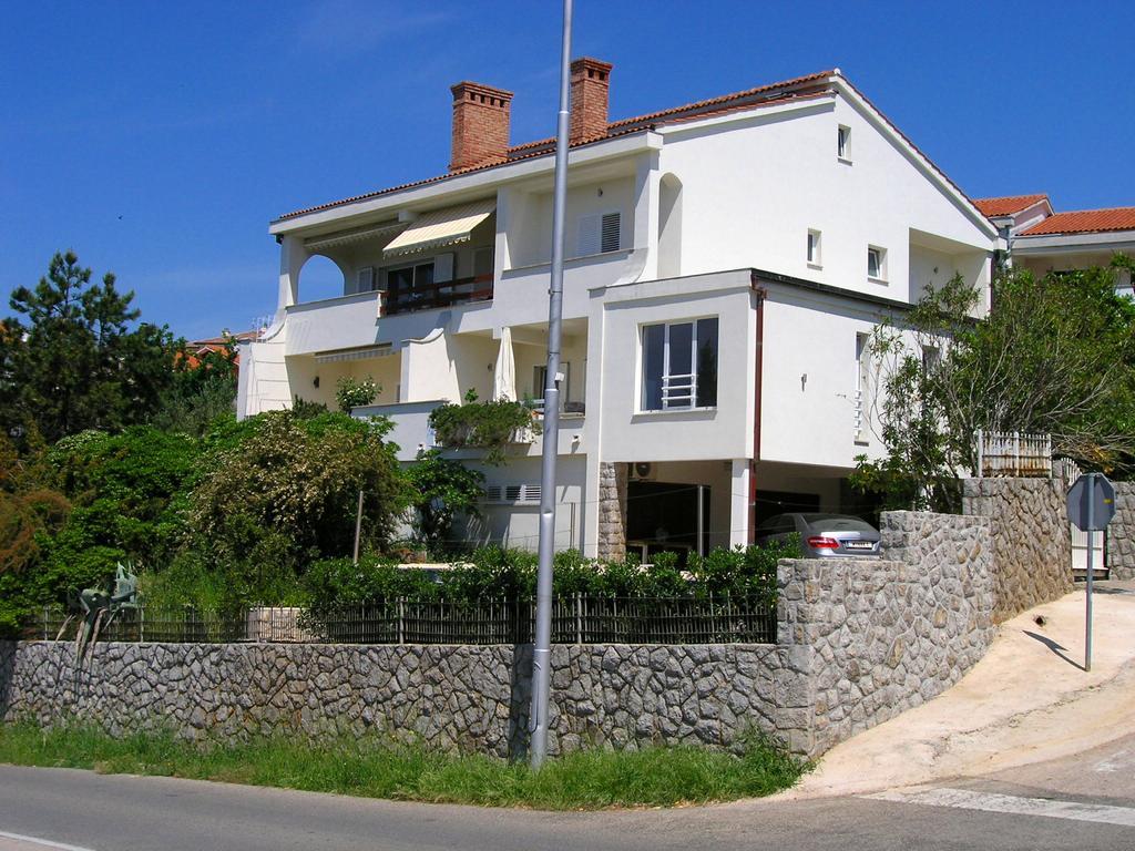 Apartman Kucer Krk Town Dış mekan fotoğraf
